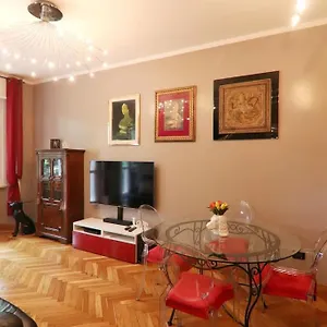 Appartamento La Dolce Luxury Apartment-via Solari, Milano